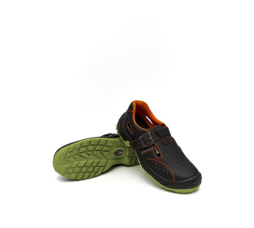 Полуботинки с перфорацией PROFLINE МП МС ПУ/ТПУ