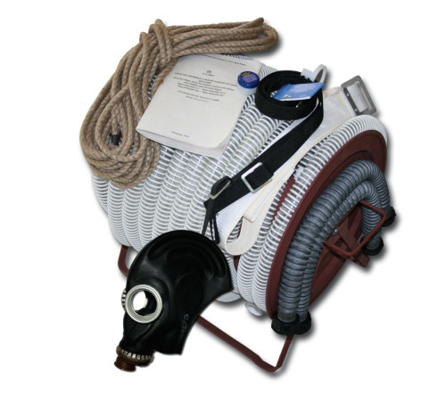 Противогаз шланговый Бриз-0304 (ПШ-20Б) шланг ПВХ (барабан металл.) с 1 маской ШМП